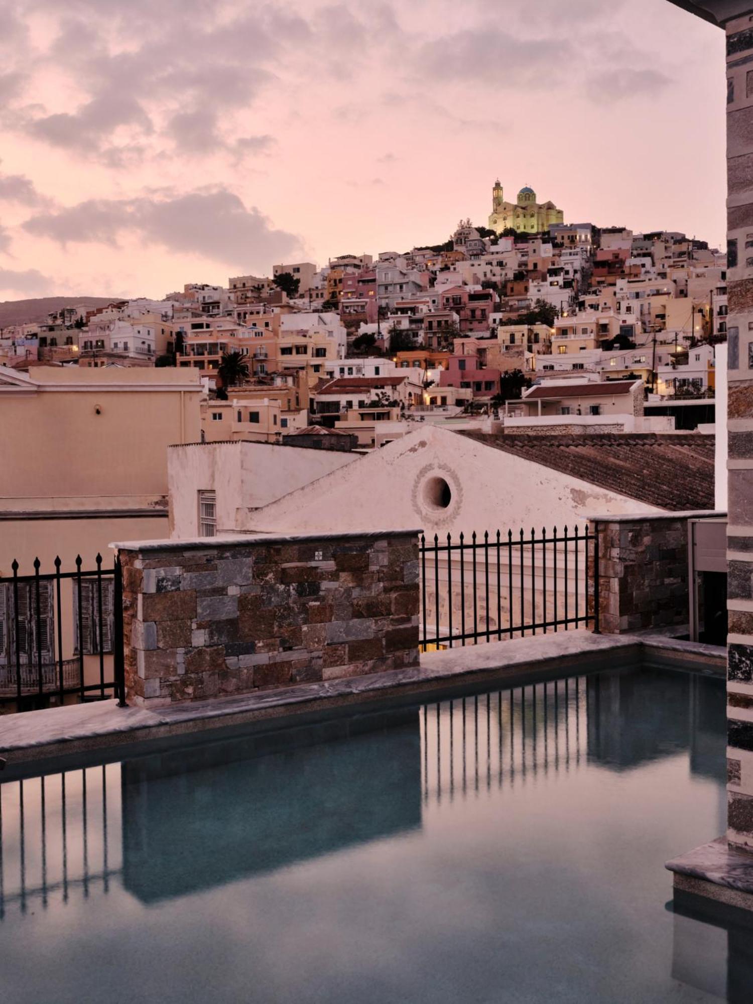Argini Syros Hotel Ермополи Екстериор снимка
